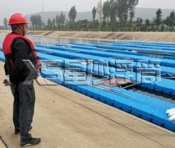河北保定中國交建四公局跨南水北調(diào)干渠防護浮橋現(xiàn)場