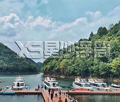 鋼結(jié)構(gòu)塑木板現(xiàn)場安裝案例